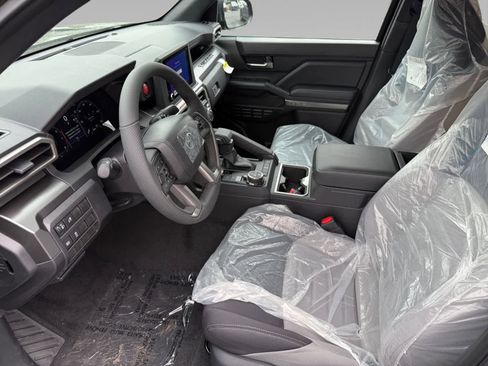 New 2026 Toyota Tacoma TRD Off-Road AWD/4WD image 11