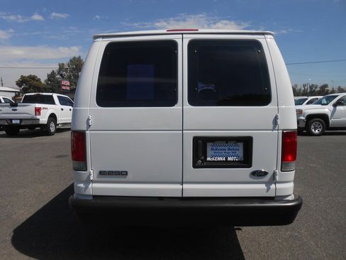 Used 2006 Ford E-250 and Econoline 250 Extended RWD image 8