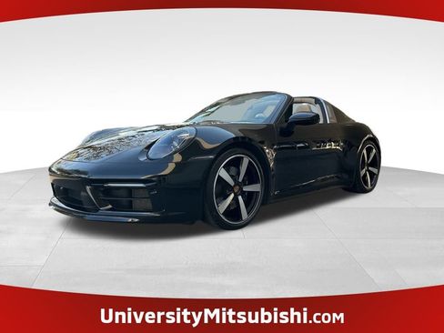 Used 2021 Porsche 911 Targa 4S Heritage Design image 1