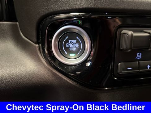 Used 2023 Chevrolet Silverado 1500 High Country w/ High Country Premium Package AWD/4WD image 37