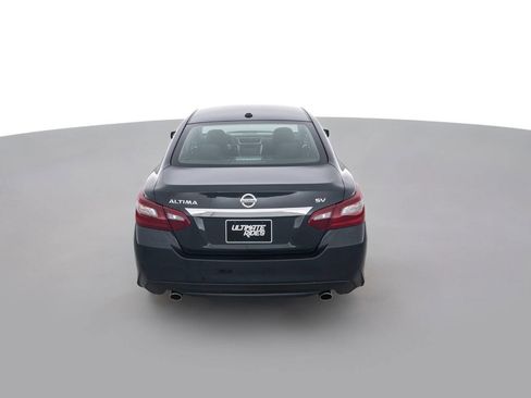 Used 2018 Nissan Altima 2.5 SV image 6