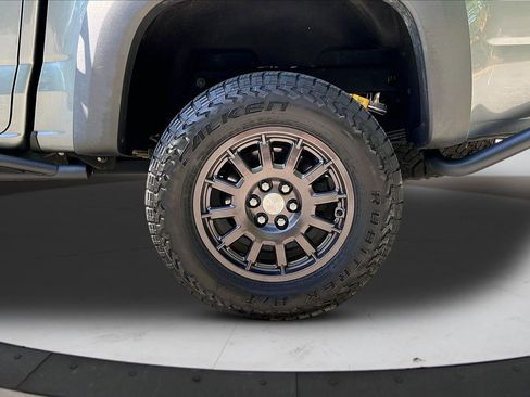 Used 2020 Chevrolet Colorado ZR2 w/ Colorado ZR2 Bison Edition AWD/4WD image 34
