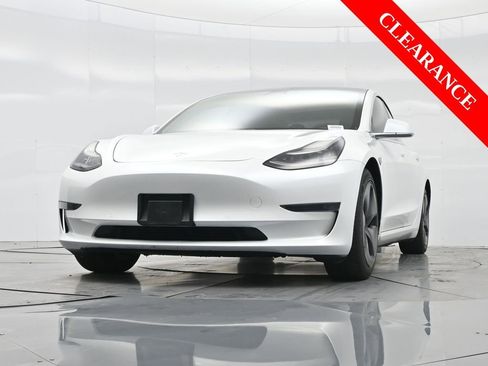 Used 2020 Tesla Model 3 Standard Range image 47