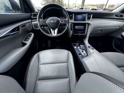 Certified 2024 INFINITI QX50 Luxe image 2