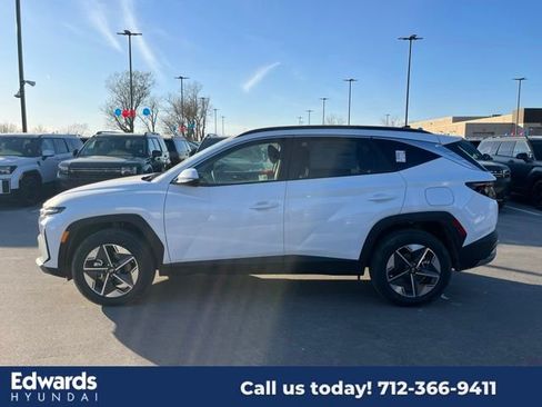 New 2025 Hyundai Tucson SEL image 10