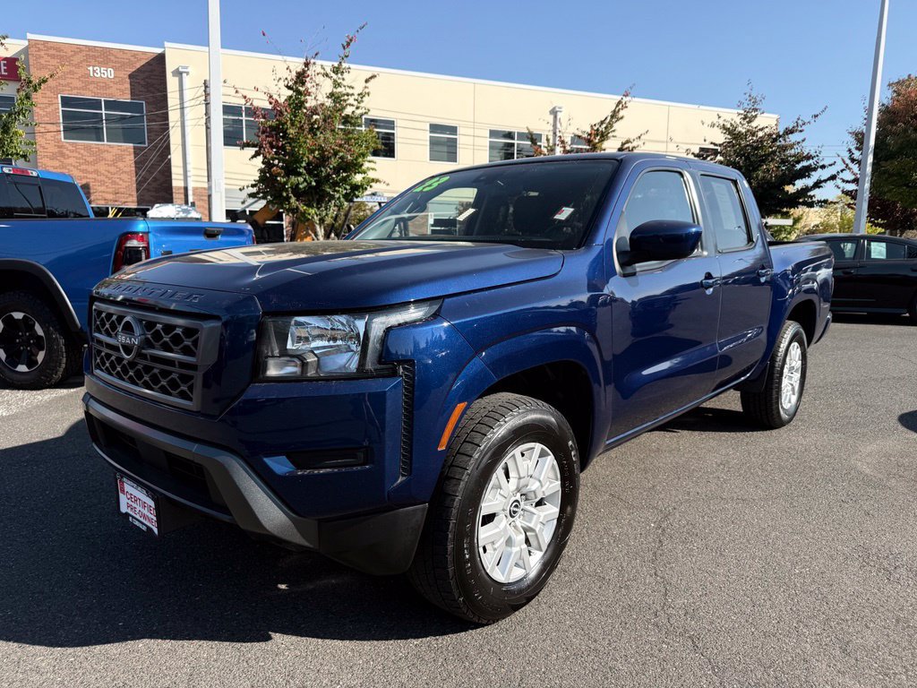 Certified 2023 Nissan Frontier SV AWD/4WD image 2