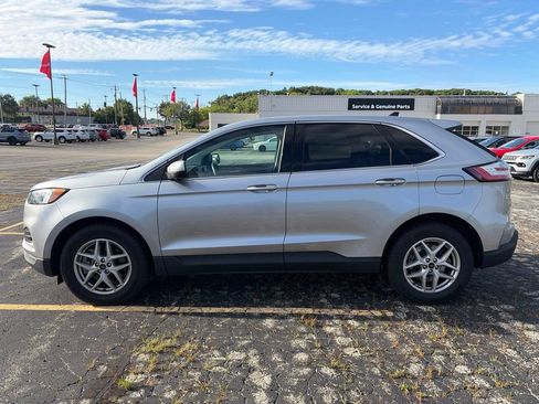 Used 2024 Ford Edge SEL AWD/4WD image 2