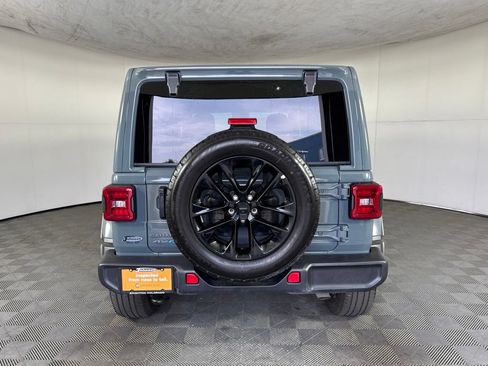 Certified 2025 Jeep Wrangler Unlimited Sahara AWD/4WD image 7