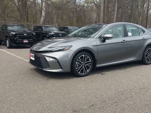 New 2026 Toyota Camry XLE AWD/4WD image 4