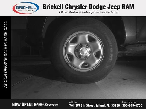 Used 2016 Toyota Tacoma SR5 w/ Towing Package image 6