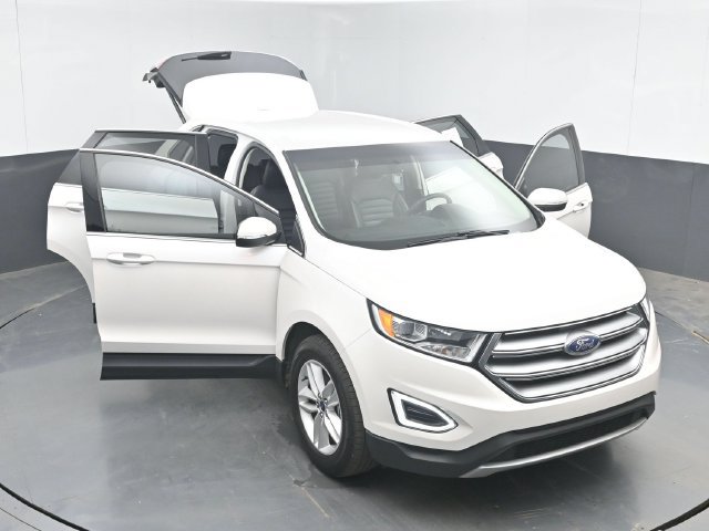 Used 2017 Ford Edge SEL w/ Equipment Group 201A AWD/4WD image 48