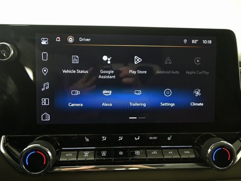 Used 2024 Chevrolet Colorado ZR2 w/ Technology Package image 26