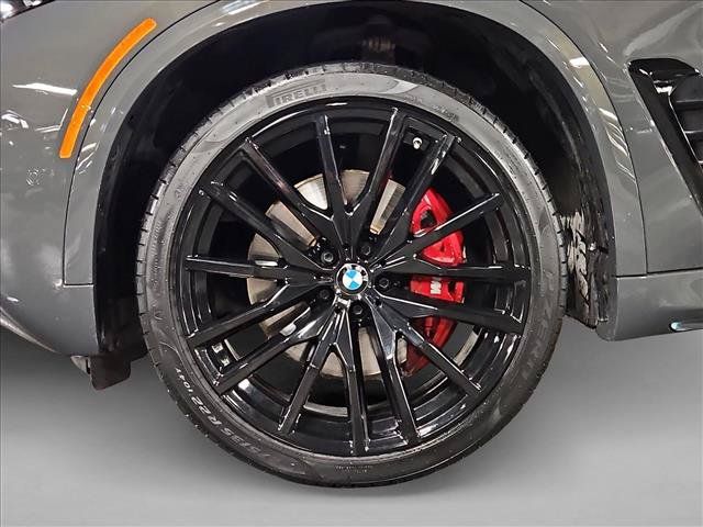 Certified 2024 BMW X5 xDrive40i w/ M Sport Package AWD/4WD image 25