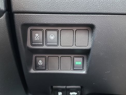 Used 2019 Nissan Rogue Sport SV w/ Technology Package image 24