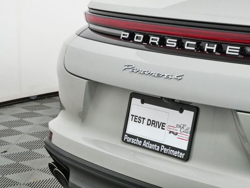 New 2026 Porsche Panamera 4 AWD/4WD image 37