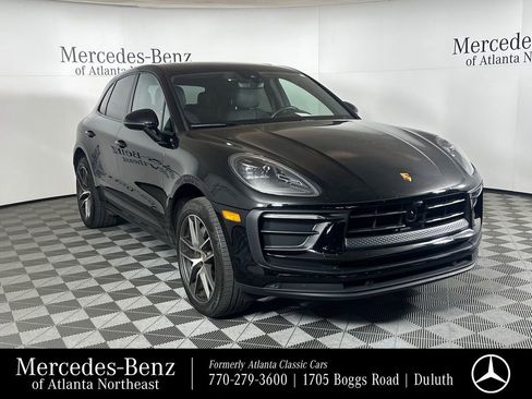 Used 2023 Porsche Macan Turbo AWD/4WD image 1