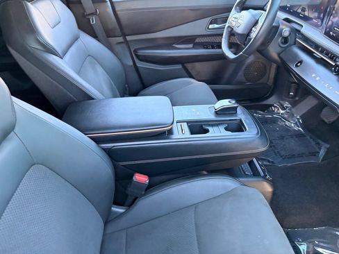 Certified 2025 Nissan Ariya AWD image 12