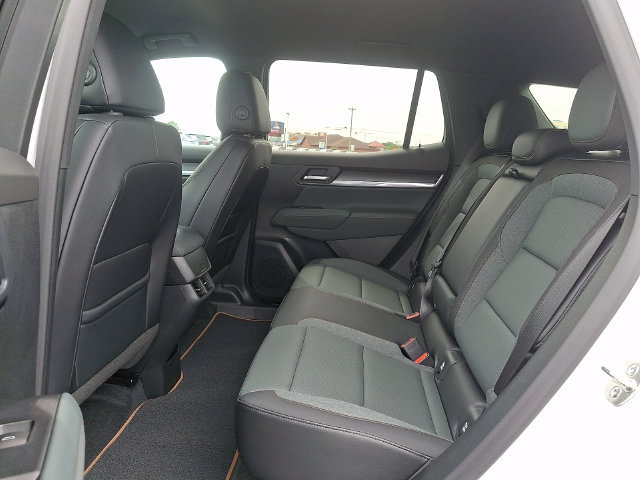 New 2026 GMC Terrain AT4 AWD/4WD image 6