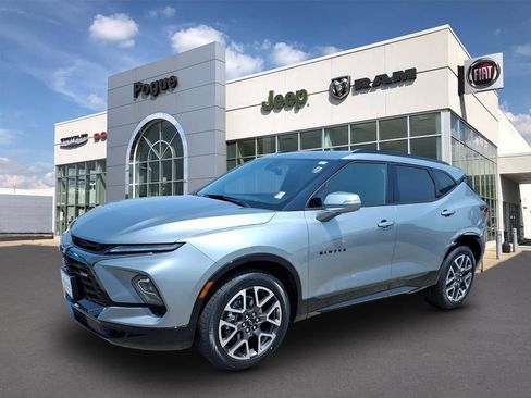 Used 2025 Chevrolet Blazer RS FWD image 7