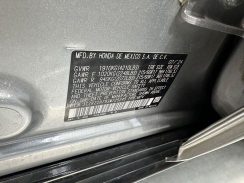 Certified 2025 Honda HR-V EX-L image 16