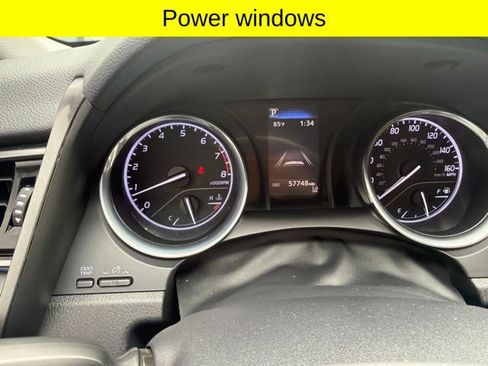Used 2019 Toyota Camry FWD image 14