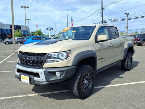 Used 2022 Chevrolet Colorado ZR2 w/ Colorado ZR2 Bison Edition AWD/4WD image 3