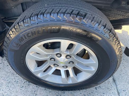 Used 2018 Chevrolet Silverado 1500 LT w/ All Star Edition image 9