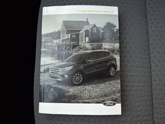 Used 2018 Ford Escape SE AWD/4WD image 26