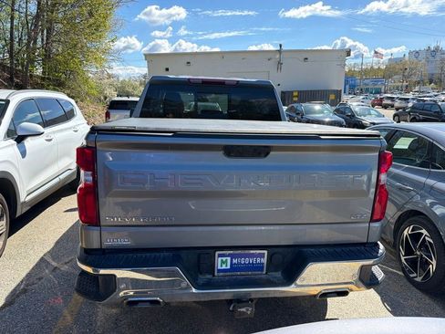 Used 2024 Chevrolet Silverado 1500 LTZ w/ LTZ Convenience Package II AWD/4WD image 3