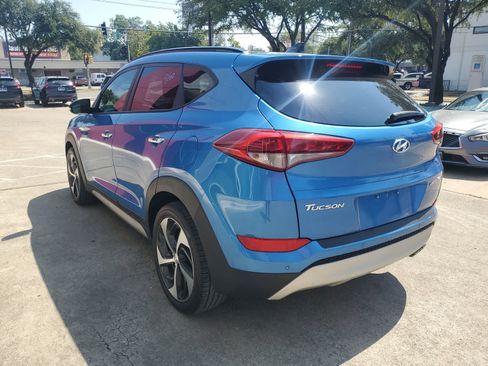 Used 2017 Hyundai Tucson Limited w/ Limited Ultimate Package 03 FWD image 4