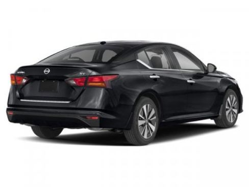 Used 2022 Nissan Altima 2.5 SV image 2