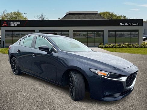Used 2024 MAZDA MAZDA3 s FWD image 7