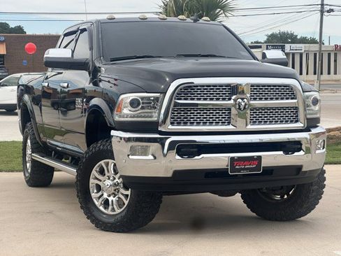 Used 2017 RAM 2500 Laramie w/ Convenience Group AWD/4WD image 1