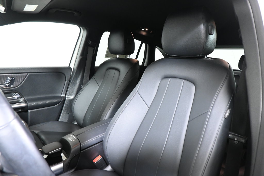 Certified 2023 Mercedes-Benz GLA 250 4MATIC image 16