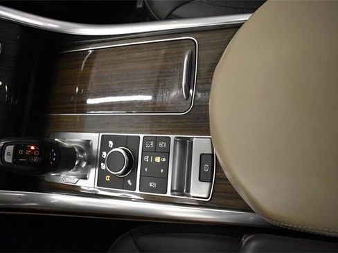 Used 2017 Land Rover Range Rover Sport HSE image 21