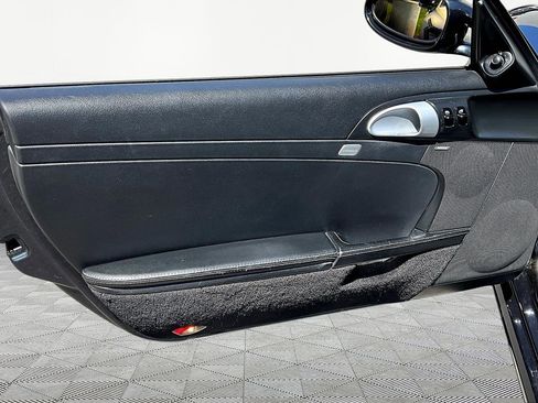 Used 2005 Porsche Boxster S RWD image 17