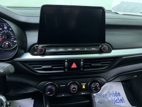 Used 2023 Kia Forte LXS FWD image 20