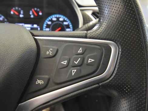 Used 2023 Chevrolet Malibu LT FWD image 28