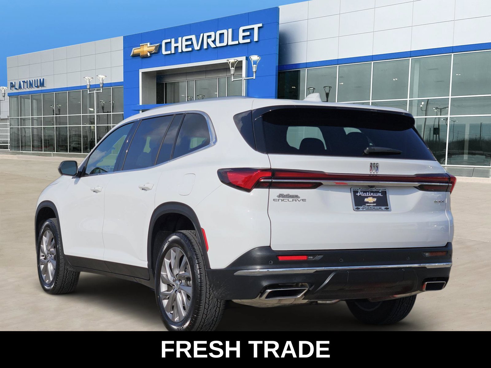 Used 2026 Buick Enclave Preferred FWD image 4