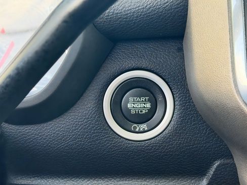 Used 2024 RAM 3500 Laramie image 17