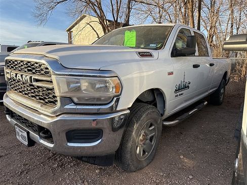 Used 2022 RAM 2500 Tradesman w/ Chrome Appearance Group image 2