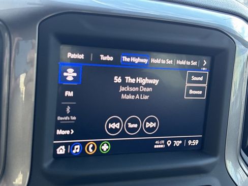 Used 2025 Chevrolet Silverado 2500 Custom w/ Custom Convenience Package image 32