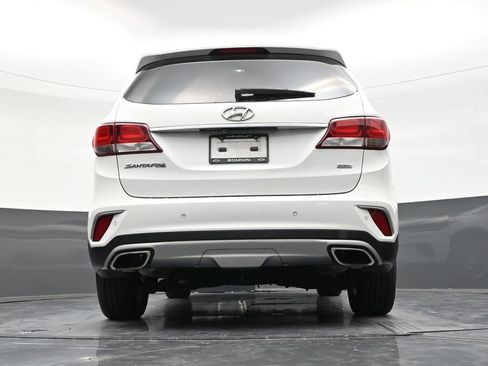 Used 2018 Hyundai Santa Fe FWD image 24