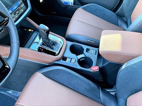 New 2025 Subaru Forester Touring image 7