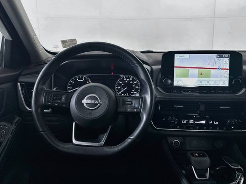 Used 2023 Nissan Rogue SL w/ SL Premium Package FWD image 18