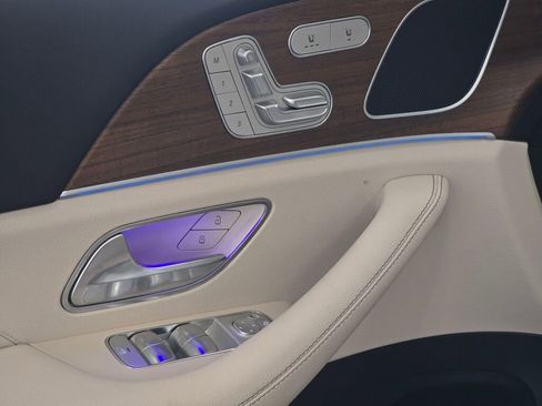 Certified 2025 Mercedes-Benz GLE 350 4MATIC image 35