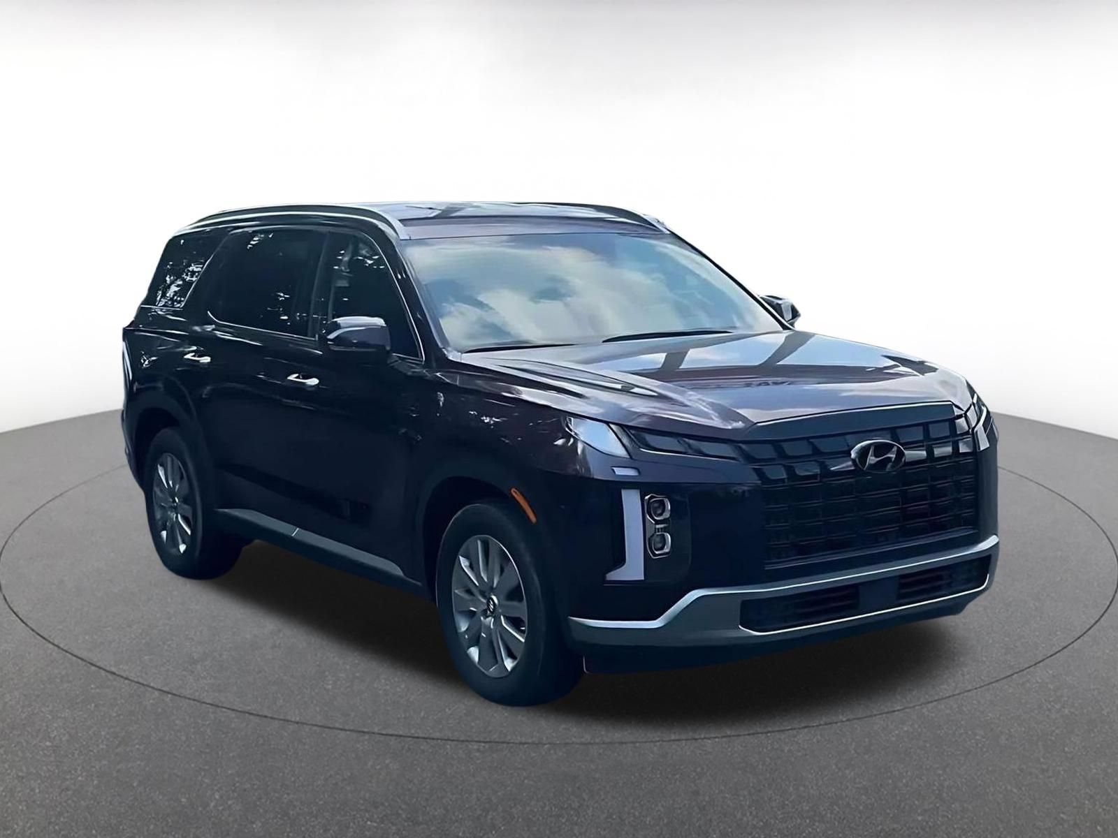 Used 2025 Hyundai Palisade SEL FWD image 3
