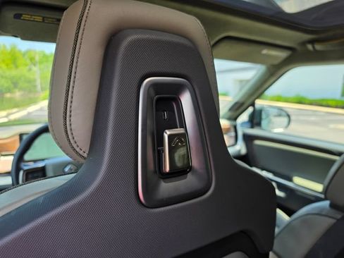Used 2023 Rivian R1S Launch Edition AWD/4WD image 39