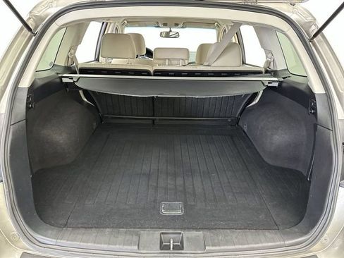 Used 2014 Subaru Outback 2.5i Premium w/ Popular Package #1B AWD/4WD image 22