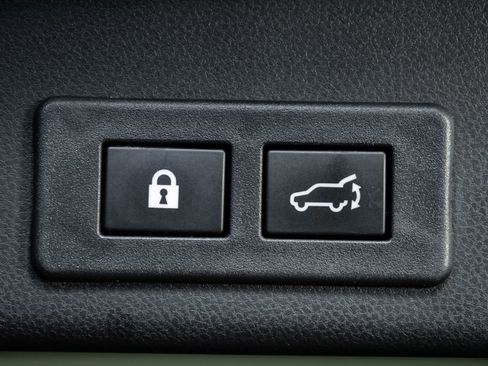 Used 2023 Subaru Ascent Touring w/ Popular Package #2A image 32